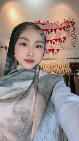 Tebak warna apa yg mimin pake #promoseruweekend #xybca #xybca #fypage #promomakanmerdeka 