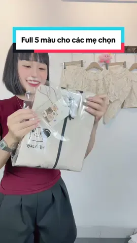 Em về full 5 màu cho các mẹ lựa nha#hidangstudio #aokhoacgio #aogiochongnuoc #aochobe #hot 