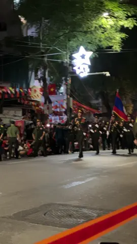 Mấy mom ngắm các anh bạn nước Lào đi nha 😁 #a80 #quockhanh #xuhuong 