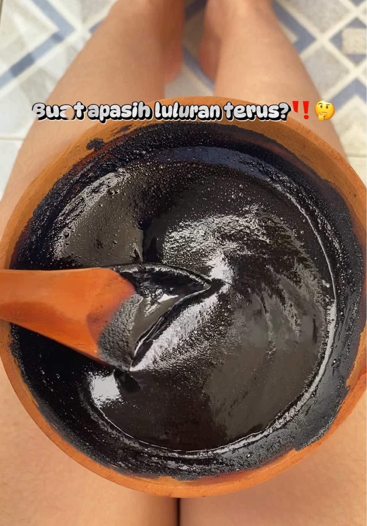 Buat apa sih luluran kaya gini terus?  #M #beddalotonghenny #lulurhitam #bodyscrub #fyp 