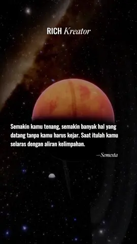 Bayangkan dirimu duduk dengan napas yang stabil, hati terasa ringan, dan pikiran tidak lagi berlari ke masa lalu atau melompat ke masa depan. Di saat itu, energi di dalam dirimu menjadi jernih, seperti permukaan air yang tenang. Dan ketika air itu tenang, langit dan segala keindahannya bisa tercermin sempurna di atasnya. Begitu pula dengan hidupmu, ketika kamu memilih untuk tenang, kamu membuka ruang bagi semesta untuk bekerja. Peluang yang tepat akan muncul, orang-orang yang membawa kebaikan akan datang, dan pintu-pintu yang selama ini terasa tertutup mulai terbuka perlahan. Kamu tidak lagi merasa harus mengejar segalanya dengan panik, karena kamu mulai sadar kalau kelimpahan bukanlah sesuatu yang diburu, tetapi sesuatu yang mengalir mendekat ketika kamu selaras dengannya. Semakin kamu tenang, semakin kuat magnetmu untuk menarik semua hal baik yang memang ditakdirkan untukmu.💫 #SelfImprovement #selfgrowth #selflove #inspirasi #mindset 