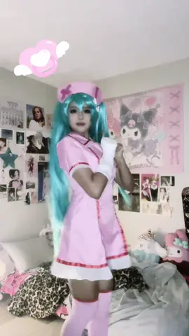 Back to my roots..?! #lovewardmiku #hatusnemiku #vocaloidcosplay #mikucosplay #fyp 