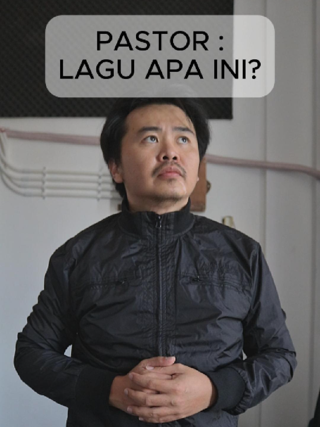 YA BEGINI KALO SALAH PILIH PEMAIN MUSIK... @jsguitarsofficial #electricguitar #fyp #guitartok #electricguitarcover #GuitarCover #electricguitarsolo #sologuitar #electricguitar #electrikguitarcover #fyp #fypシviral #gitarmurah #gitarlistrik #fyppppppppppppppppppppppp #fypシ゚viral🖤tiktok #guitarist #guitar #musicianlife #tipsandtricks #jsguitars #fypviral #fypviralシ #fypdongggggggg #rocksong