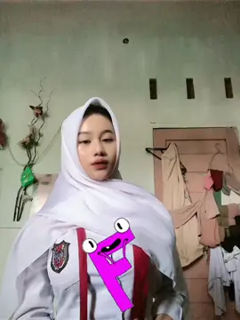 udah gak bisa kancing😪