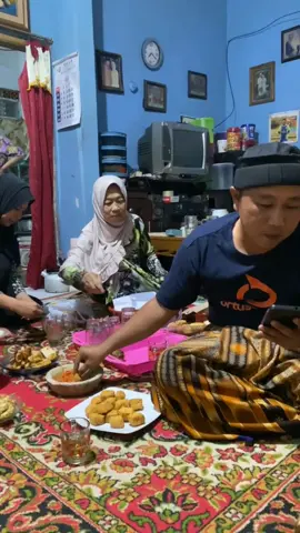 mamake mulai jahil.  #hiburan #komedi
