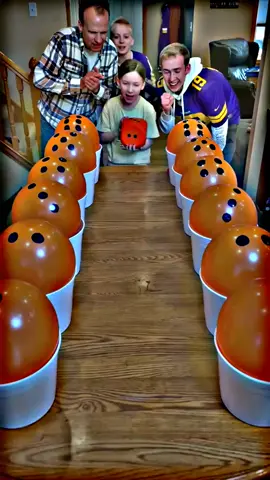 Dice Roll Halloween Party Game 🎲 #fyp #halloween #halloween2024 #family #partygame 