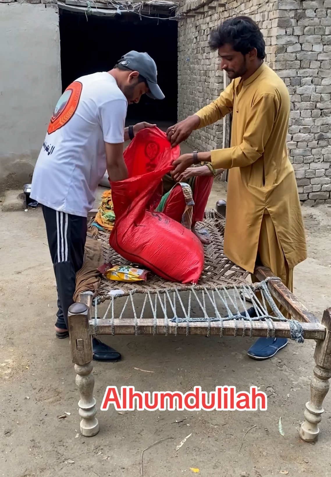 Alhumdulilah Donated By @Al Nusrat Khidmat #Yazdanfundation #people #higlights #unfrezzmyaccount #1million 