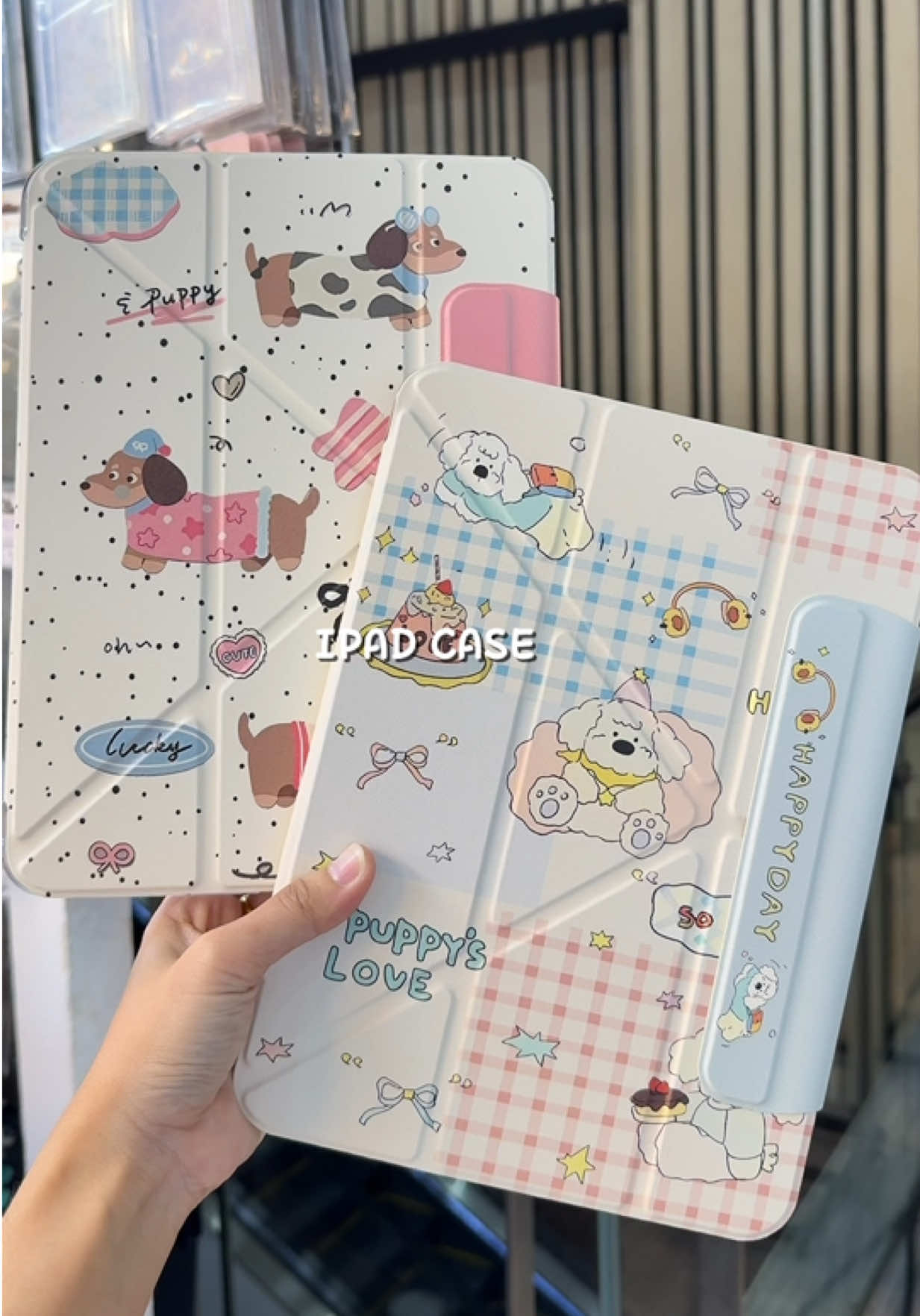ป้ายยา เคสไอแพดลายน่ารักๆ เก็บปากกาได้ หลังใสอะคริลิคสกรีนลาย เคสนี้คือต้องมี กันเครื่องงอกันกระแทก 🍒✨ #เคสไอแพด #เคสไอแพดมีที่เก็บปากกา #เคสipad #เคสไอแพดน่ารัก #ipad 