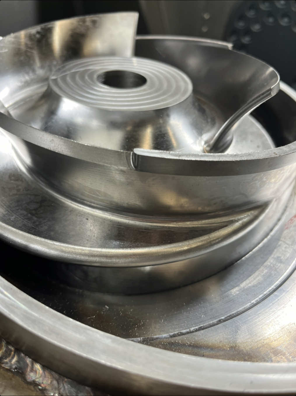 This is making the impeller close to need a centrifugal pump 🔥🔥🔥 #impeller #migas #cncmachine #machining 