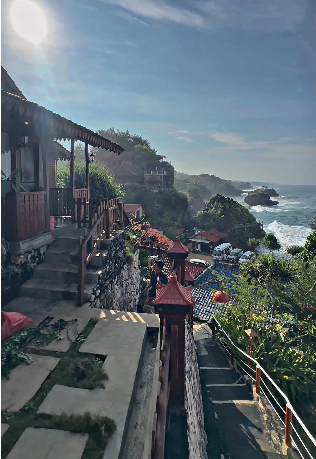 Menyuguhkan view pantai gunungkidul dengan sempurna, Dengan konsep homestay klasik yang nyaman untuk menunjang istirahatmu saat liburan bersama keluarga menikmati wisata di Gunungkidul Yogyakarta.  ~ Reservasi Hanya Via Whatsapp ~ +62 82328606538 #embunsegorohomestay #fyp #fypシ゚ #pantaimbuluk #pantaigunungkidul 