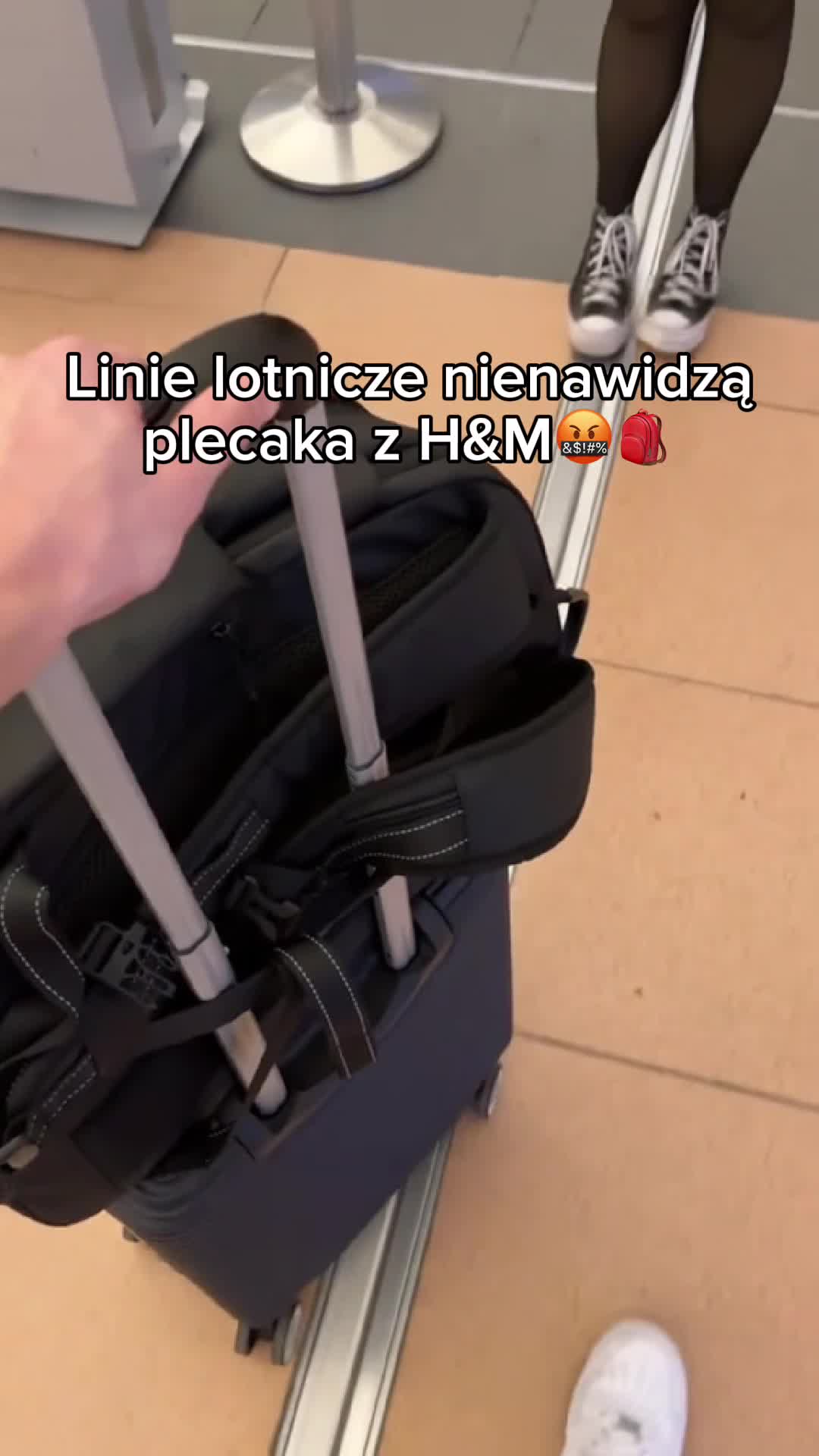 linie lotnicze nienawidzom tego plecaka!!