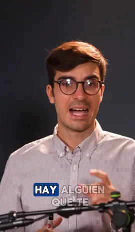 👀 Los aeropuertos no dejan nada al azar: 3 radares = seguridad total 🛫 ✅ Radar Primario (PSR) ✅ Radar Secundario (SSR) ✅ Radar Sde Superficie (SMR) 🔗 Conoce más en nuestro blog: https://avsaf.es/post/psr-smr-y-ssr-tres-radares-para-la-aviacion-segura/ #aviación #radares #aeropuerto #seguridad #aviones 