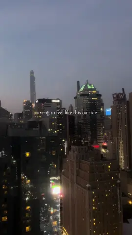 Does anyone else feel this shift #nyc #contentcreator #astrology #explore #foryoupage 
