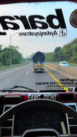 👱🏻‍♂️: nanti kalau suami kamu tau gimana?? 👱🏻‍♀️: aman sayang, dia udah berangkat kok