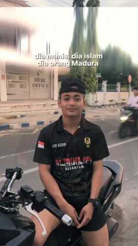 😁