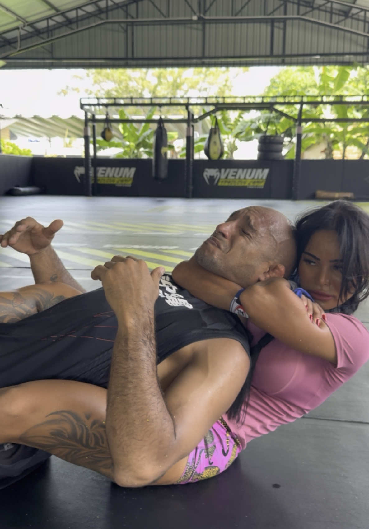 Why u tap? Go sleep 💤😅 . . . #explore #mma #jiujitsu #workout #viral #motivation 