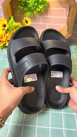 Dép đẹp lắm nè máy anh ơi #dep #depnam #depda 