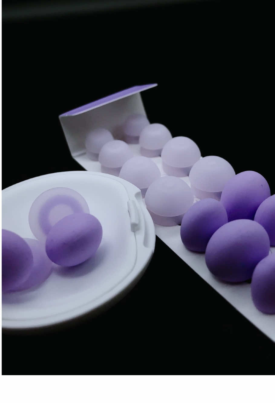 全新登场 ✨ 专为睡眠设计的耳塞 —— Loop Dream 💤
 还在被打鼾声、车流声、夜晚噪音吵到失眠吗？
 Loop Dream 帮你隔绝高达 27dB 的噪音，柔软贴合、不压耳，让你侧睡也能安稳整夜。
 科学认证，睡眠专家推荐 ✅
 现在限时特惠，点击主页，拥有属于你的安静夜晚 🌙#dream #sleep #peaceful #nights #restwell 