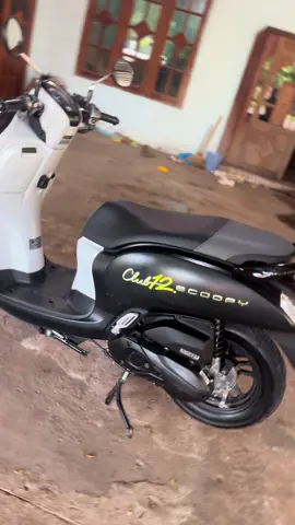 Scoopy ປີ24 ກະແຈລີໂມດ ☎️02095945951📍ปากเช-โพนทอง‼️ทักได้พ้อมส่ง