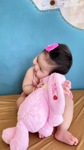 Thỏ bông có thêu tên con theo yêu cầu #embedau #gaubong #gaubongquatang #quatang 