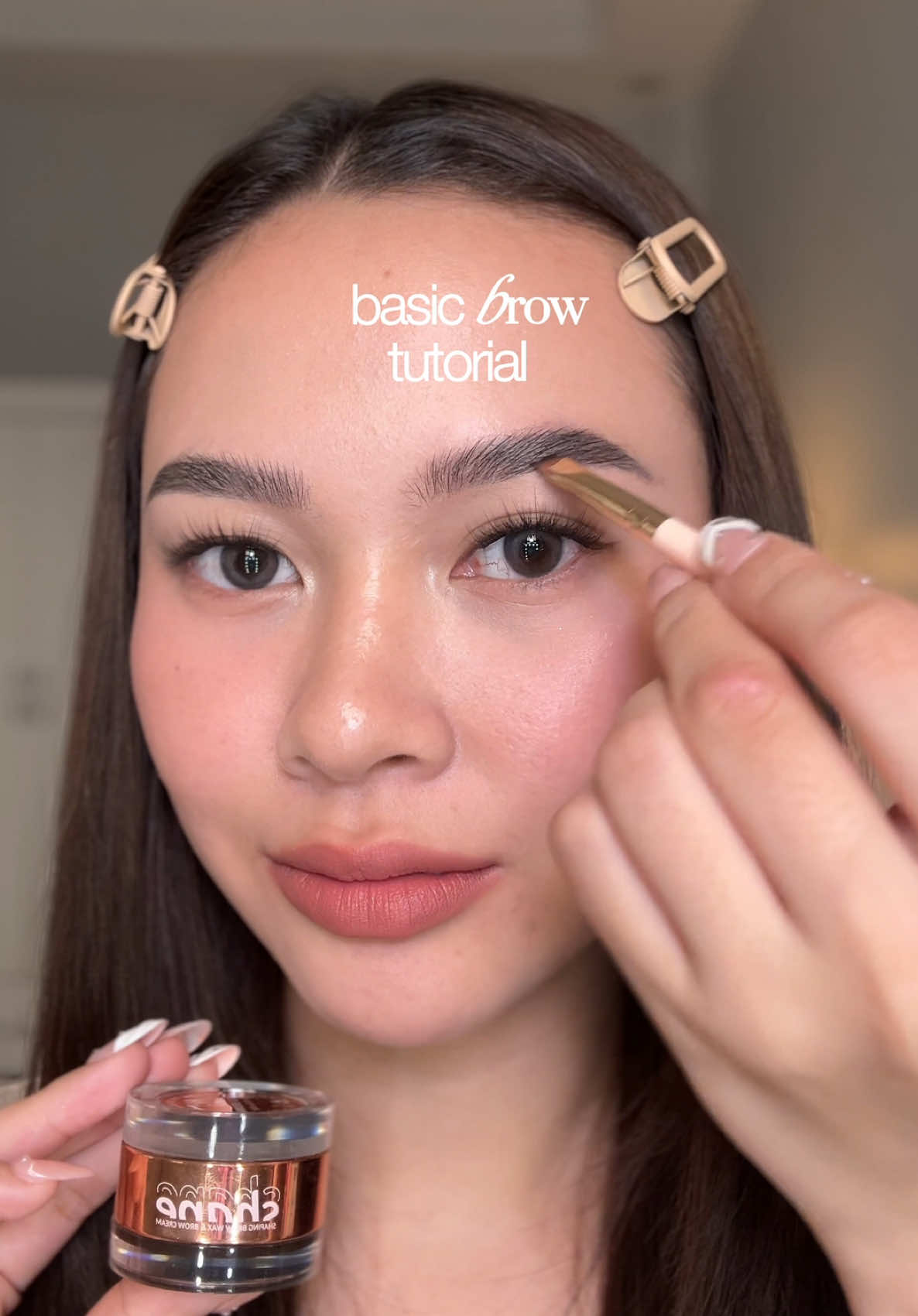 brow tutorial using one product 🖤 #otwoo #otwoophbeauty #otwooeyebrow #eyebrows #kilay 