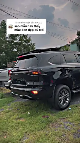 Trả lời @N.V.L.U công nhận màu Đen vẫn đẹp nhất đúng ko Bác? #mux2025 #isuzumux #mux #7choisuzu #isuzu 