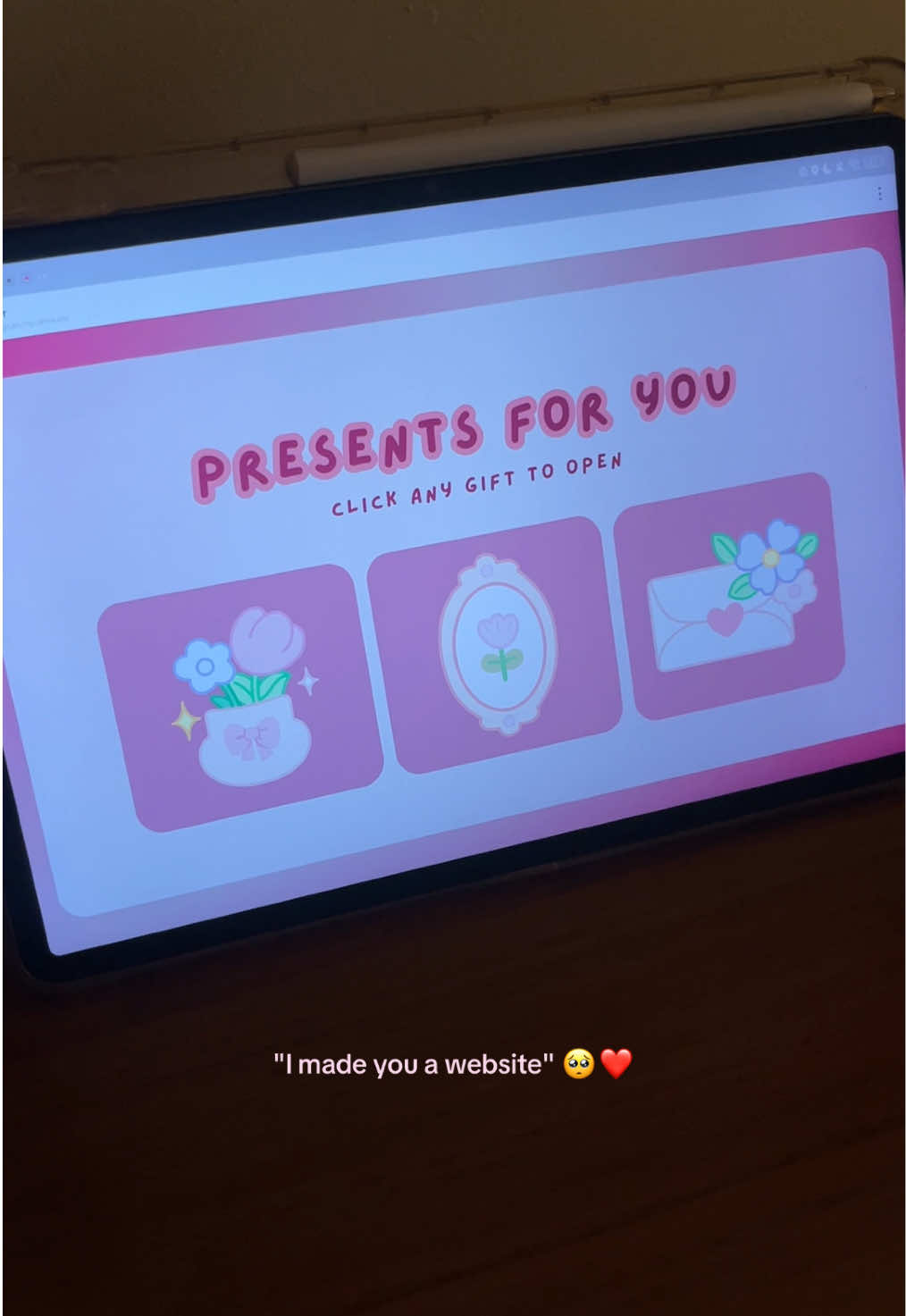 go make your loved one a website using my template 🩷 | #fyp #canvatemplates #canvawebsite #canva