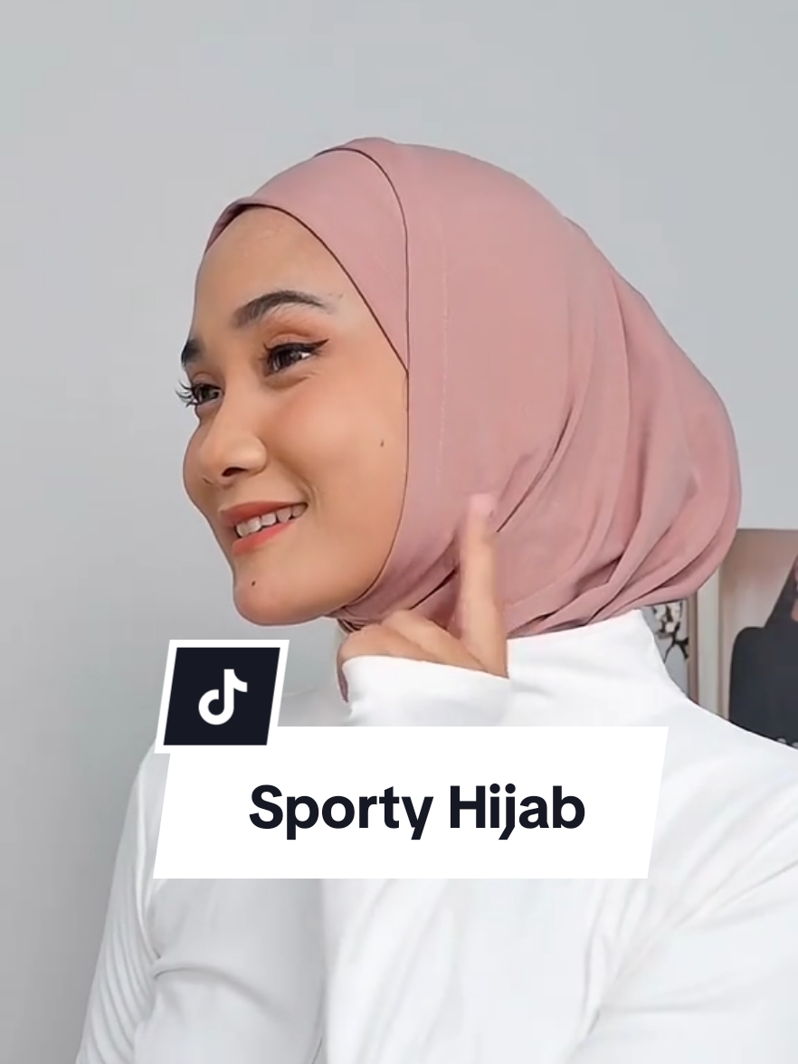 Hijab paling nyaman buat dipake olahraga aktif maupun daily, hijab Medina sporty by Hauwa . #bergomelayu #hijabsport #hijabolahraga #hijabdaily #hijabinstan 