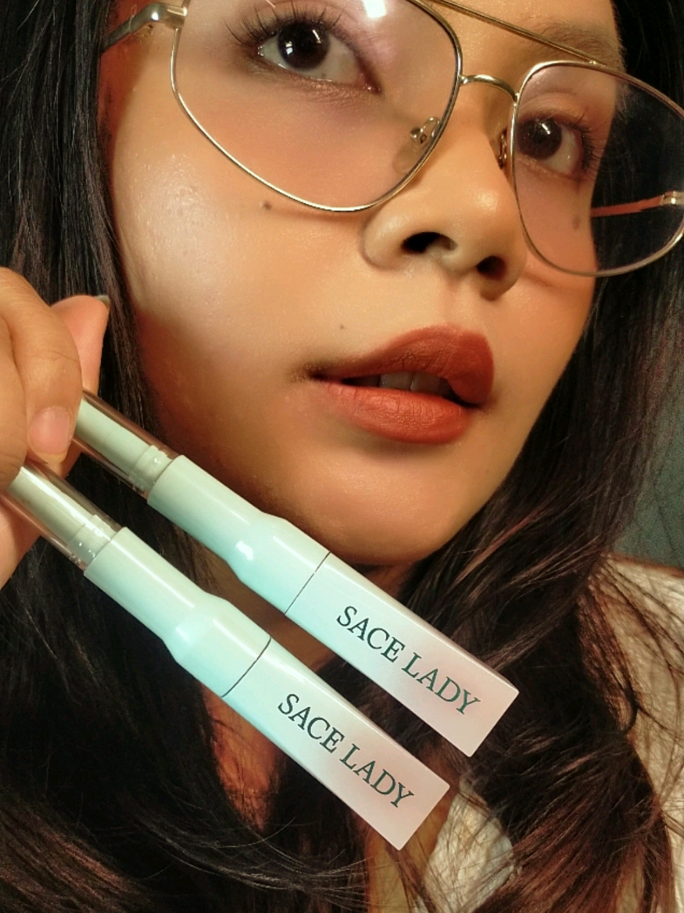 Lock in the perfect pout with Sace Lady’s 2-in-1 Lip Liner & Lip Cream! Define, shape, and fill in one swipe for lips that stay smooth, bold, and irresistible all day. One product, double the glam! @saceladybeautyph  #SaceLady #SaceLady2in1Lipstick #SaceLadyLipLiner #SaceLadyLipCream #mattelipstick #tiktokshop88todosavingssale #makeup #makeupreview #BeautyTok #ugc #influencer #affiliate #contentcreator #viral #fyp #saceladysassies #lowkeysassies 