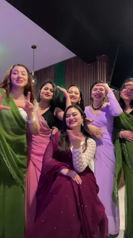 Cash chaiye mujhe ❤️@Puja🧚‍♀️ @Ishu💫 @Yojana😘 @—-pr@_krïtí— 