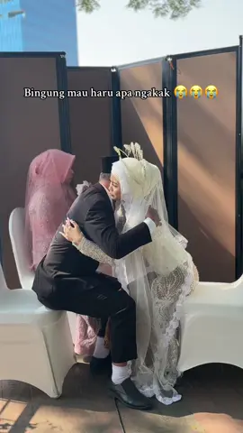 Bingung jadinya mau haru apa ngakak 😭😭😭👍🏻 #weddingcontentcreator #weddingcontentcreatorjakarta #weddingcontentcreatorbekasi #wccjakarta #wccbekasi #CeritaKitadiMemorae 