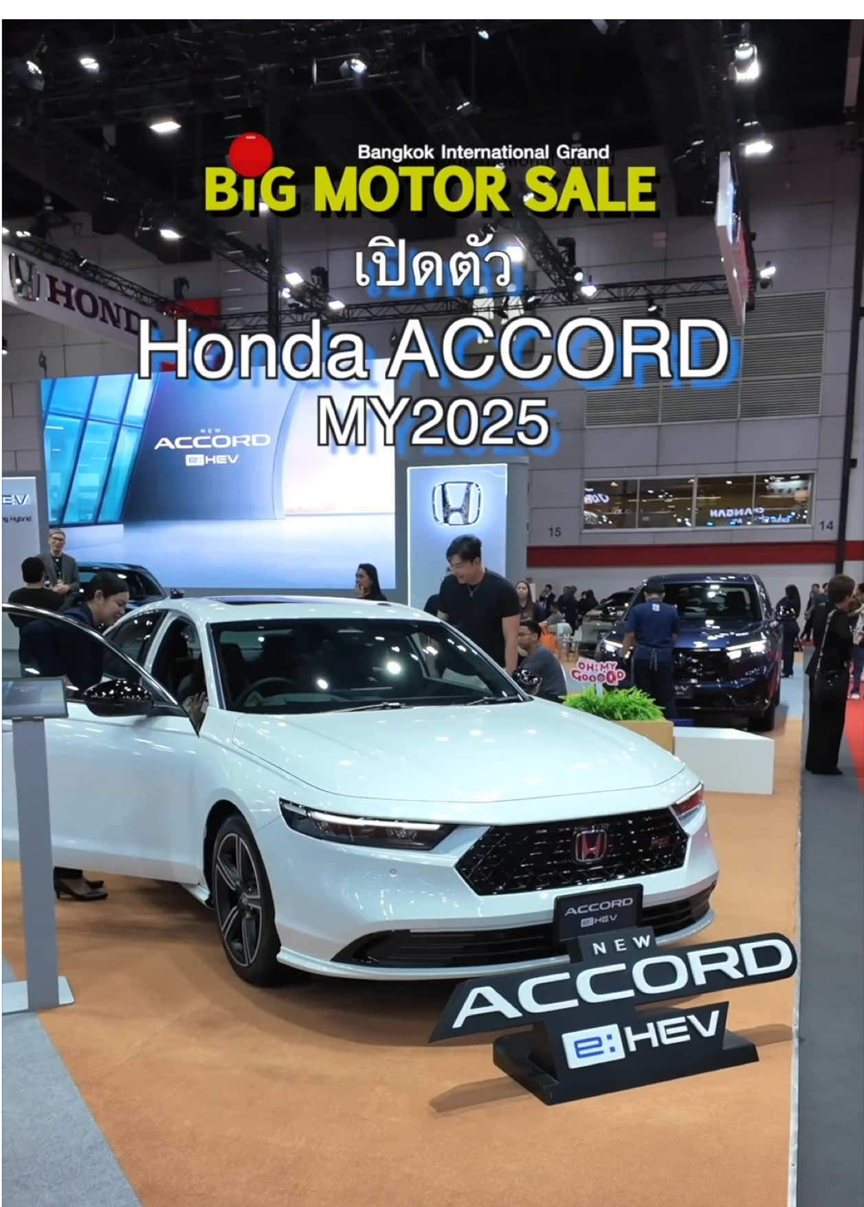 มาแล้วนะจ้ะ ระบบ BSI ใน Honda Accord MY 2025 ใครรออยู่รีบมาจองด่วน! #tiktokรักรถ #BigMotorSale2025 #headlightmag #honda #accord