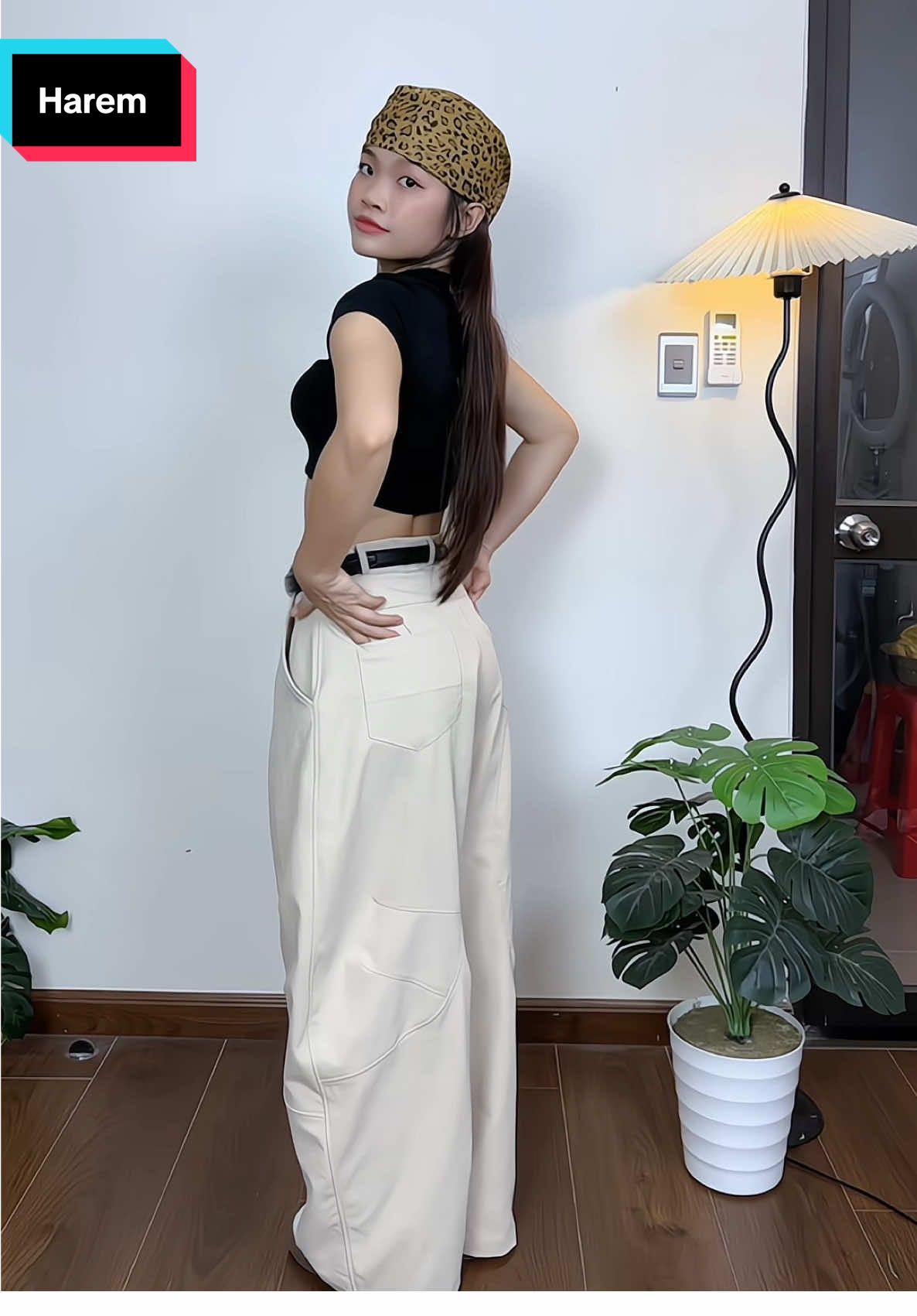 Bà nào thích form rộng basic đơn giản chọn mã này nha #tuitinmet58ne #gladimax #gladimax #quanharemkaki #quanharemongthung  @tin.met58.ne  @tin.met58.ne  @tin.met58.ne 