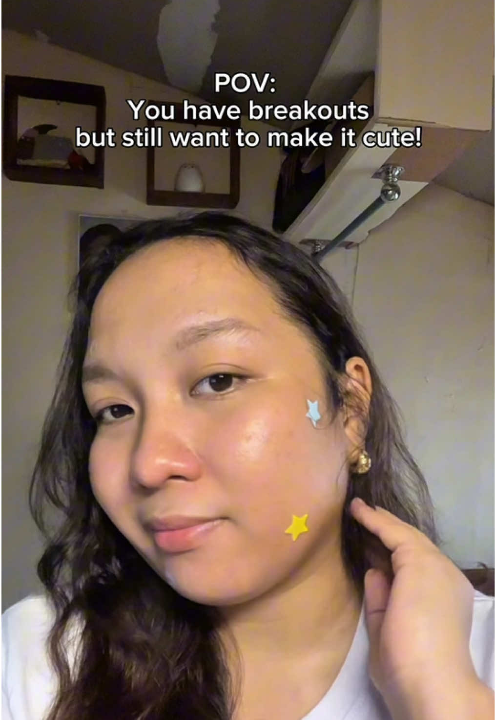 Breakouts and pimple won't stop me from being cute 😂 With the help of @Posh Skincare cute pimple patches! ⭐️🐻‍❄️ #PoshSkin #PoshWithPurpose #StayShineFree 