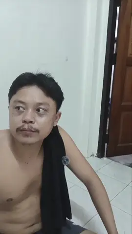 #ချစ်ကချက်စားလို့မရဘူး ဖတ်တာလို့ရတယ်