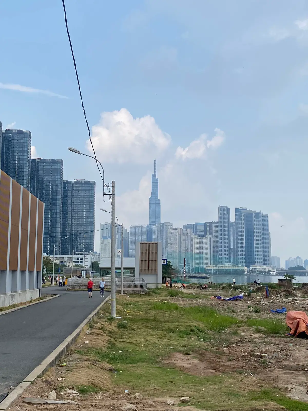 Hôm nay mình chia sẻ hình ảnh Sài Gòn trong mắt mình. Hình ảnh SG trong bạn thì sao 🌃🌆 #saigon #tphcm #viral #xuhuong 