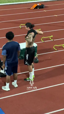 المحارب ايبانيز يستعد للتدريب الأخير قبل نهائي السوبر 🇧🇷💚 #sportsontiktok #spl #الاهلي_النصر #كأس_السوبر_السعودي 
