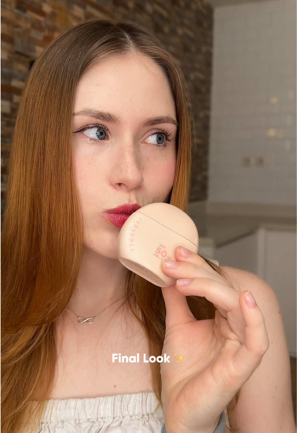Simple dan fast - ALL in one tinted sunscreen dari Judydoll 😍✨ #asmr #grwm #judydoll #tintedsunscreen 