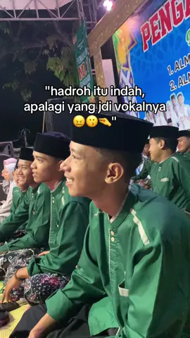 ya ga sih😗😅🙏 #santripondok #arabic #hadroh #vokal #trend 