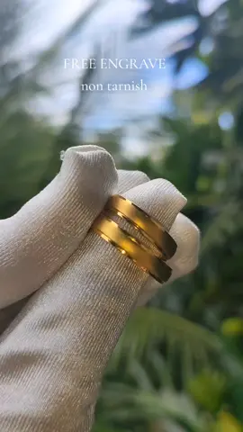 #couple #couplering #weddingring #aaroncharlesweddingring 