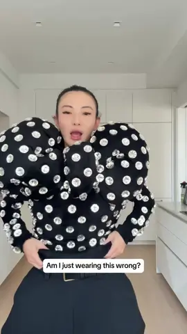 I’m calling 911 because this slay is illegal.