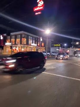 Jollibee with YOU🤣🤣🤣#epwaypi #fyppppppppppppppppppppppp #patuchii💙 