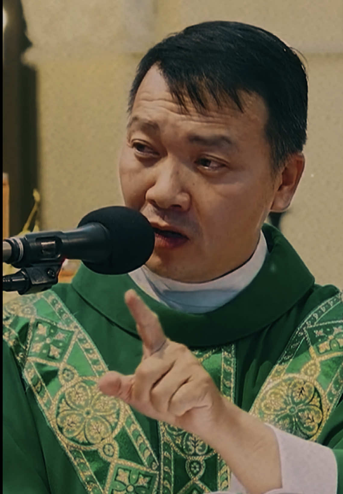 Tôi giận hay tôi oán hận ? #lmphuongdinhtoai #cauchuyencuocsong #binhancatholic #catholictiktok #sachchiecchieusaubuihoaquynh 