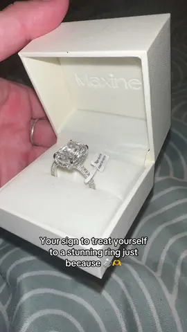 You gotta treat yourself once in a while🫶😛 #ring #fyp #promisering #tiktokmademebuyit #maxinejewelry 
