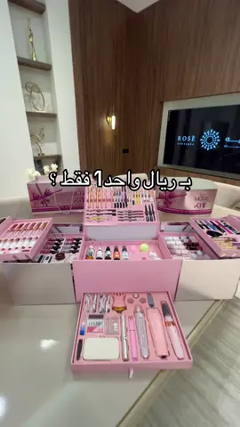 عن طريق الدفعات المتعددة #بوكس #ميك_اب #ميكاب #مكياج #ارتست
