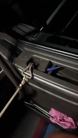 Chỉ các bác lái xe đường dài với hiểu cảnh này…