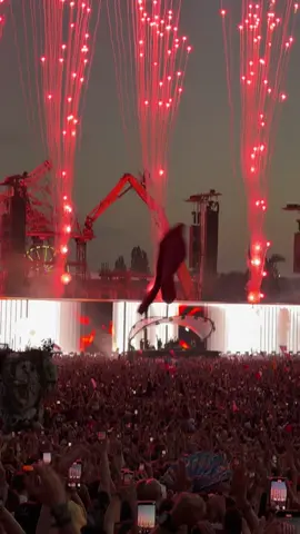 Memory forever @Swedish House Mafia #electronicmusic #tomorrowland #festival 