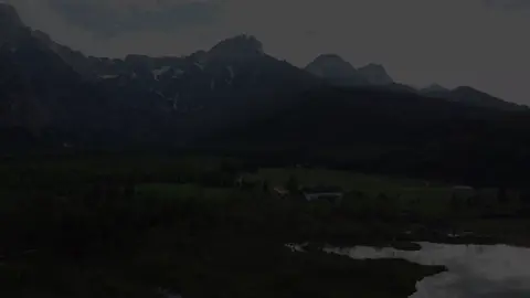 علي جابر🤍🤍، رَبُّ المَشرِقِ وَالمَغرِبِ لا إِلهَ إِلّا هُوَ فَاتَّخِذهُ وَكيلًا [المزمل: ٩] || تلاوة جميله  #قران #علي_جابر #سورة_المزمل #qoran #tillawat2 