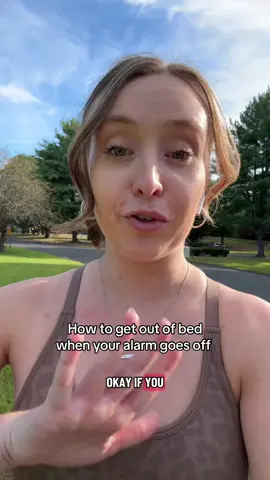 These tips have helped me transform my morning routine and be an overall more productive human during the day #morningroutine #tips #gettingoutofbed 