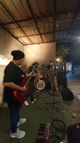 Bandot Tua - Kembali ( Pas Band )